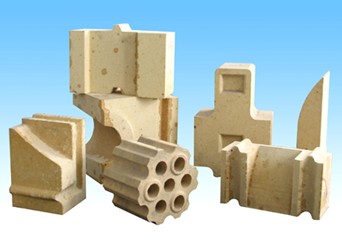 Silica brick for hot blast furnace